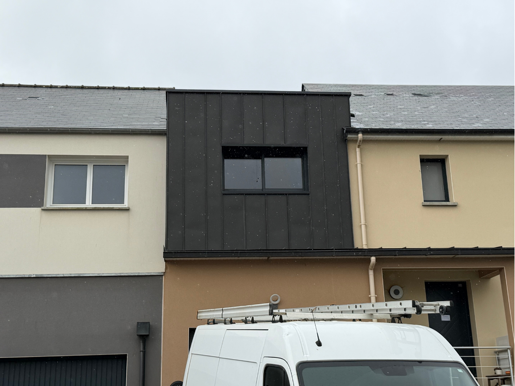installateur de fenetre de toit chartres de bretagne